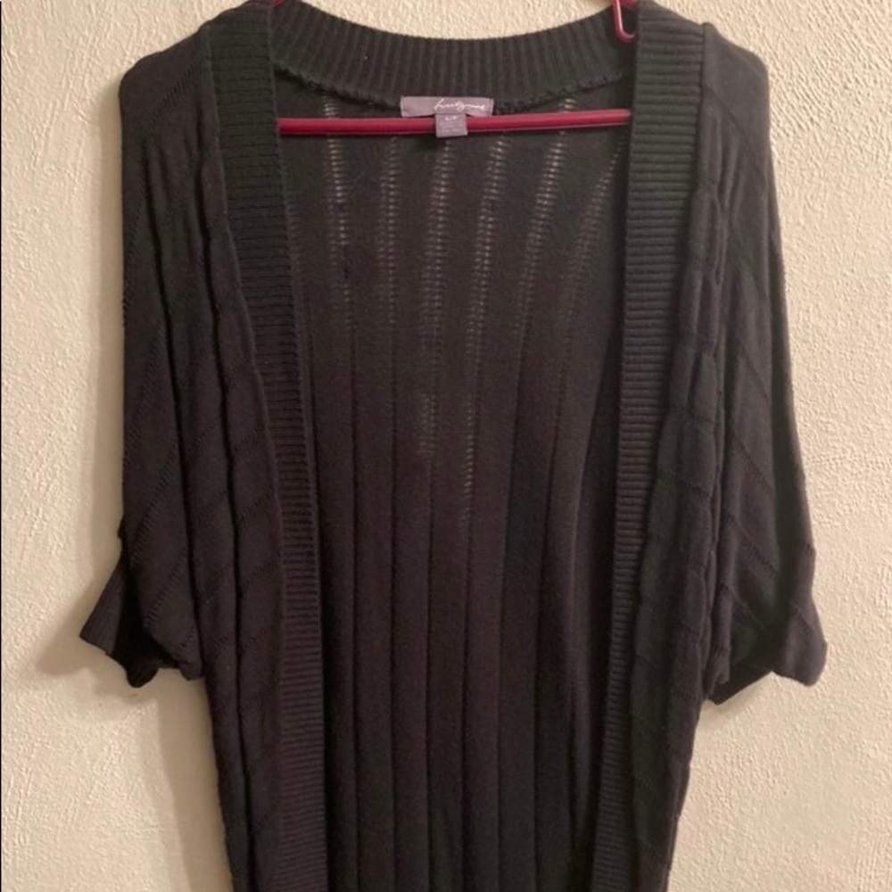 NWOT Women’s Short Sleeve Open Black Cardigan Size SMALL